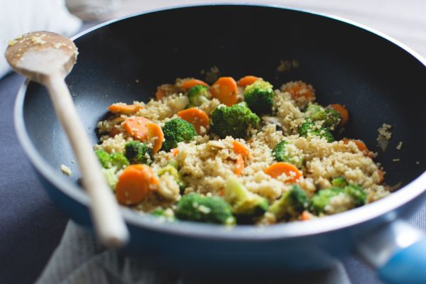 Cous cous con broccoli e carote