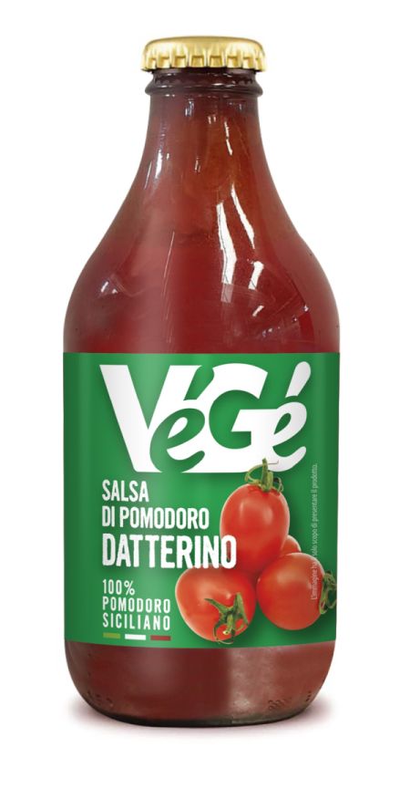 Bottiglia di salsa di pomodoro datterino Vegé GDO (Grande Distribuzione Organizzata)